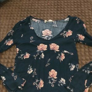 v nevk long sleeve shirt